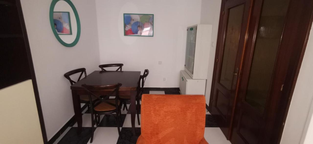 A Cinco Minutos De Todo Apartment Oviedo Ngoại thất bức ảnh