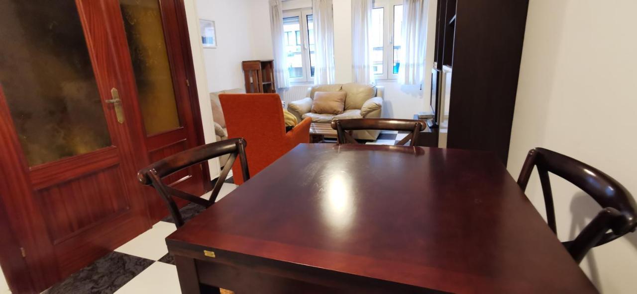 A Cinco Minutos De Todo Apartment Oviedo Ngoại thất bức ảnh